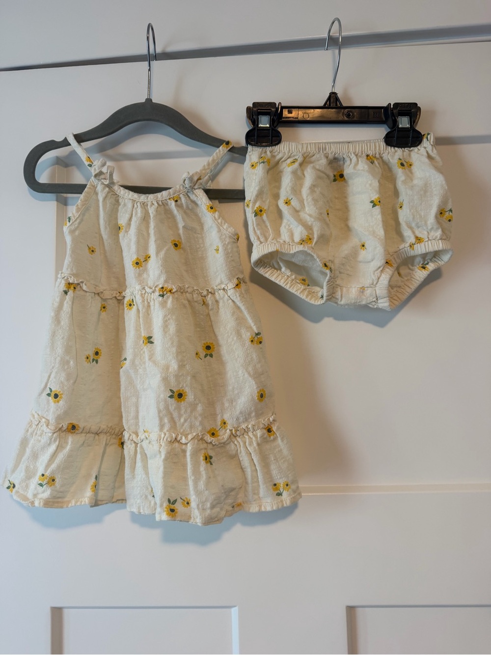 Old Navy Cream Sunflower Tiered Dress with Bloomers